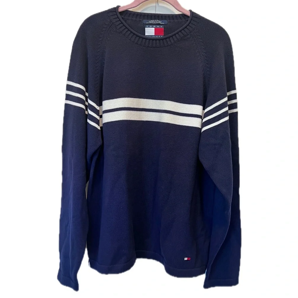 Vintage Tommy Hilfiger Men's Sweater in Navy with White Stripes Cotton Sz Large